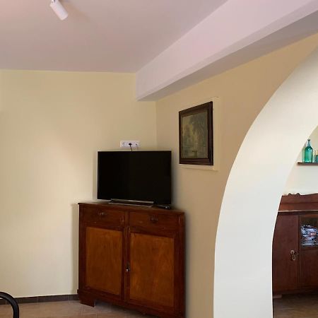 Captain'S House Plaka Milos Βίλα Εξωτερικό φωτογραφία